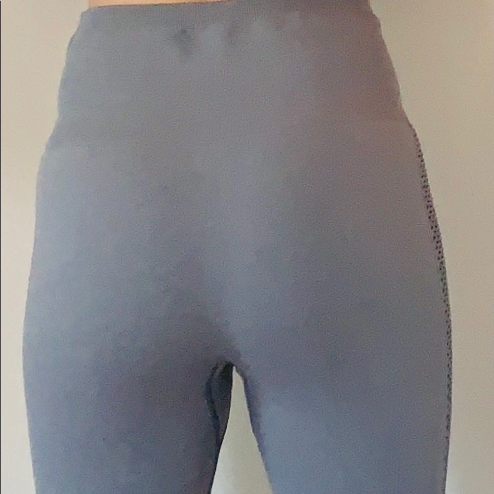 Gray leggings with mesh sides